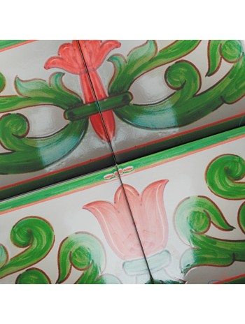 Azulejo Artesanal Velázquez Verde – Cerámica pintada a mano | MásCerámica