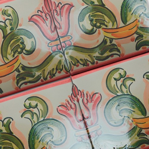 Azulejo Artesanal "Risotto" – Cerámica pintada a mano | MásCerámica Azulejo Artesanal "Risotto" – Cerámica pintada a mano | MásCerámica