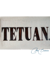 Rótulo cerámico “Tetuán” – Señalización artesanal en cerámica